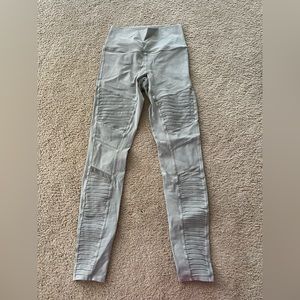 Alo moto yoga pants M